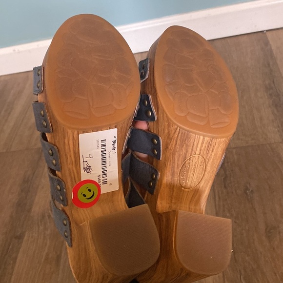 Kork-Ease Women's Devan woven leather platform beach sandal blue/teal size 9 - Picture 7 of 7